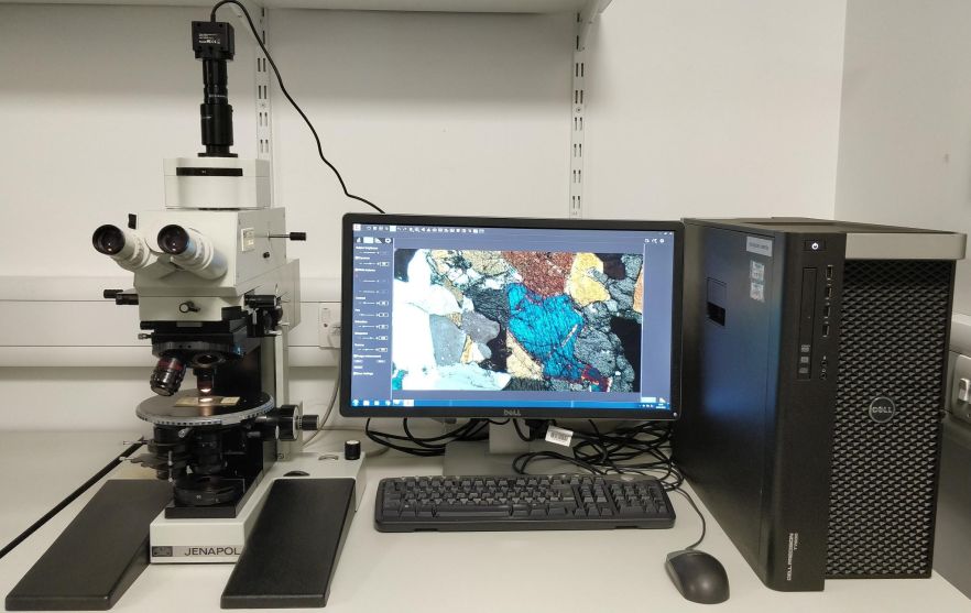 Jenapol Polarized Microscope