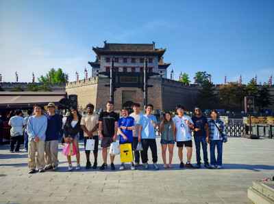 Students visit Queen Mary Engineering School in Xi'An, China