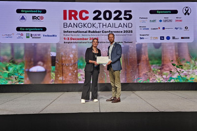 Sarah receiving her award from the IRCO Chairman, Michael Clayton