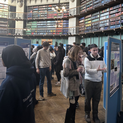 Postgraduate students present research at Industrial Liaison Forum
