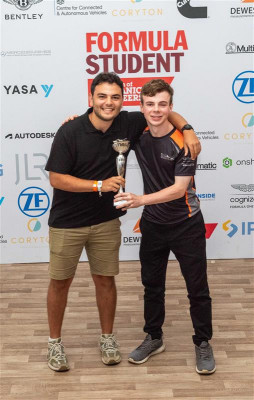 Formula Student wins the FS SIM racing series