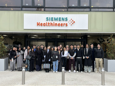 Students with intern Sherjeel at Siemens Healthineers