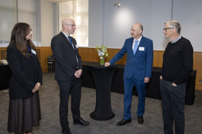 click/tap to enlarge this image... Dr Zara Arain with Bill Gates, Professor Colin Bailey, President and Principal of QMUL and Professor Greg Slabaugh, Director of DERI.