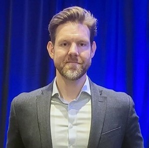 Lewis Tunnicliffe is Appointed as a Visiting Professor