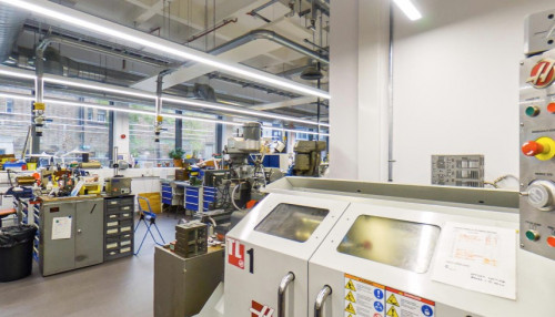 Mechanical workshop