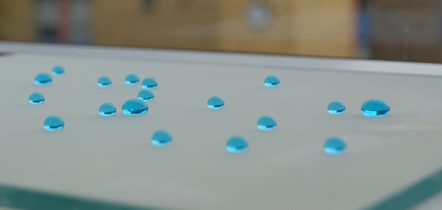 Drops of water on a superhydrophobic surface